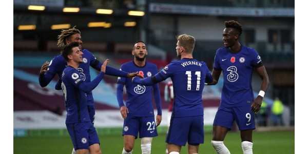 Problém brankáře Chelsea je vyřešen